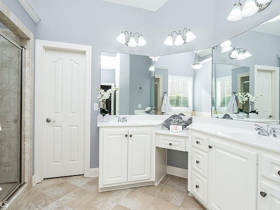 4th image of 5605 Good Hope Dr