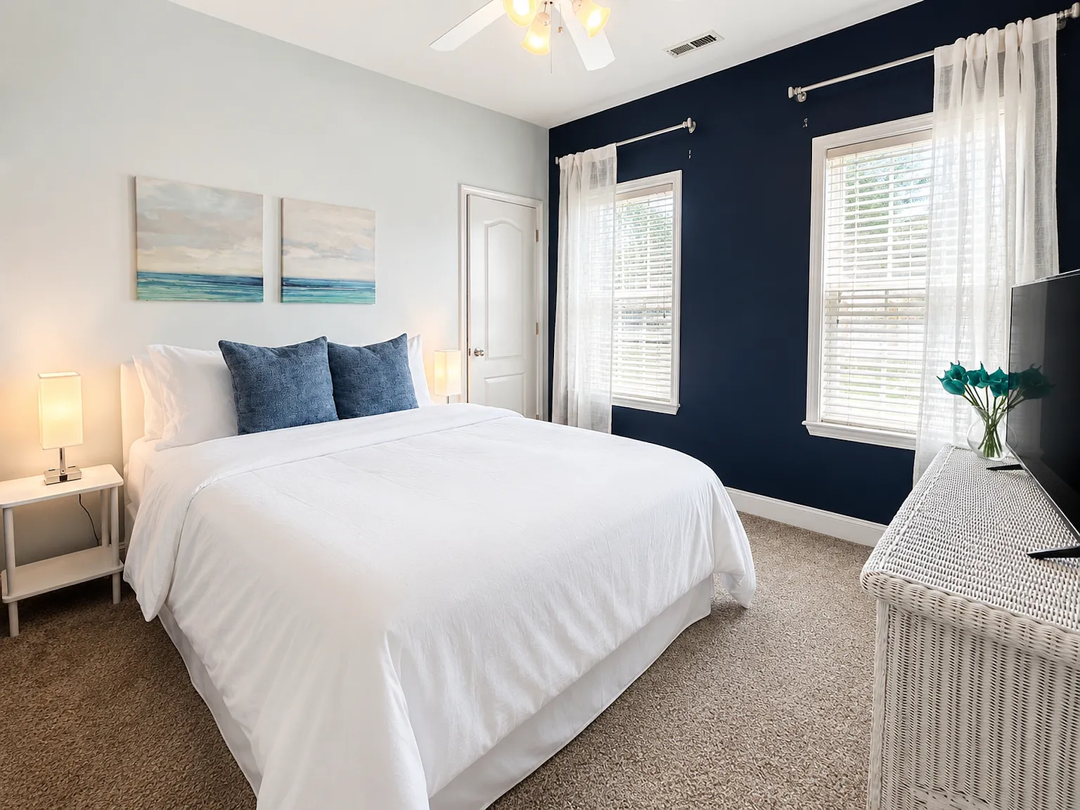 5 bed, 2.5 bath, 2742 sqft, $5,500 — Photo 4