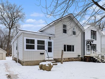 142 Mill St, Ionia, MI, 48846