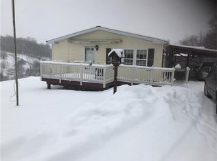 112 Muntz Rd, Rochester, PA 15074