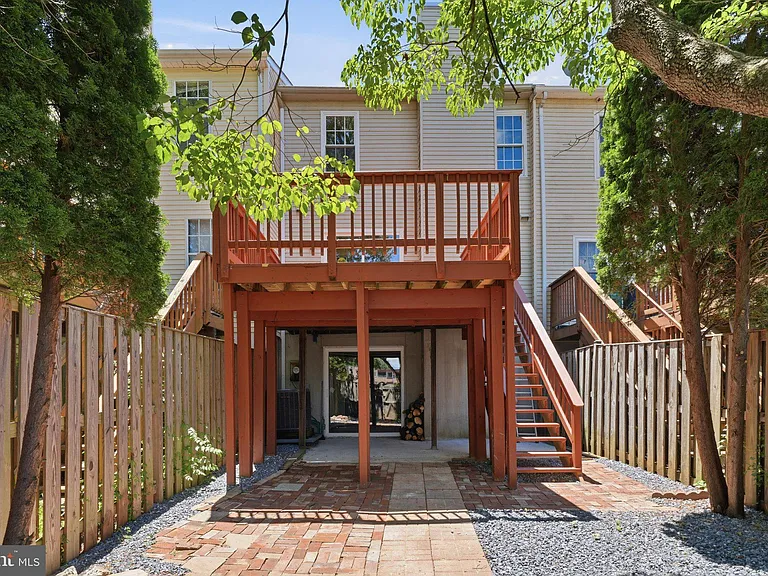 417 Sternwheeler Ct — Photo 52