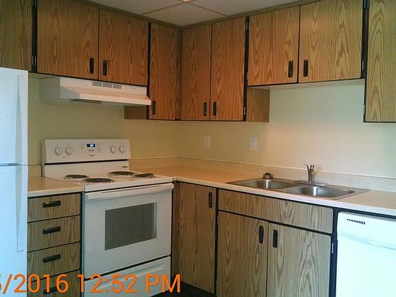 10 C Kitchen_09192016
