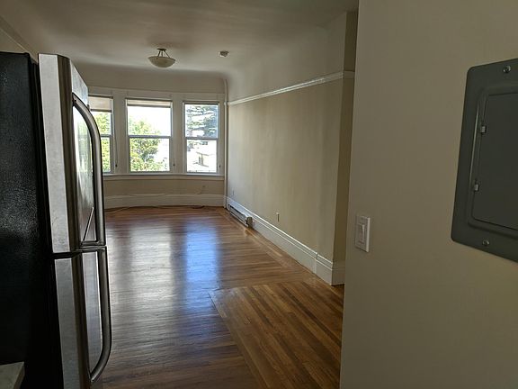 5th image of 565 Ellis St APT 16