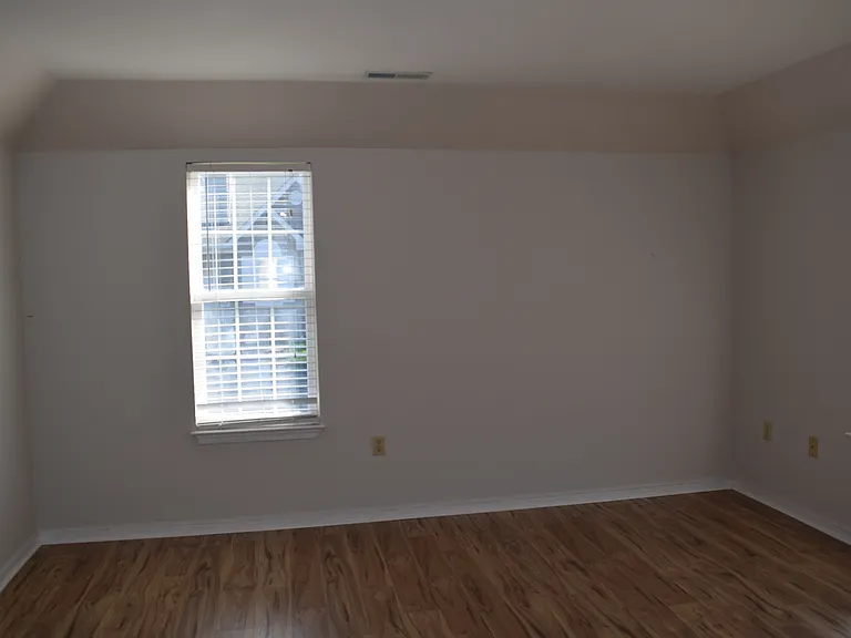 17 Sea Chase Dr #9 — Photo 4