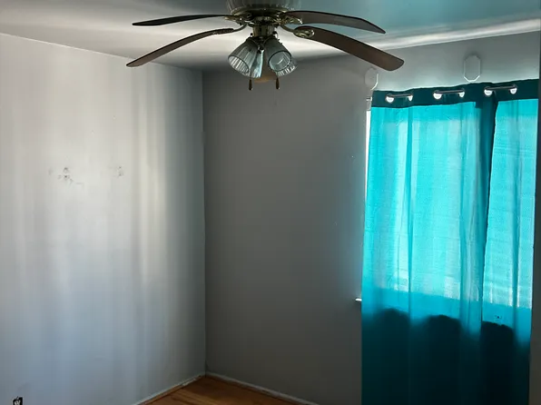 6313 Valorie Ln, Flint, MI 48504