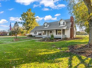 408 S Bryarfield Ct, Mahomet, IL 61853