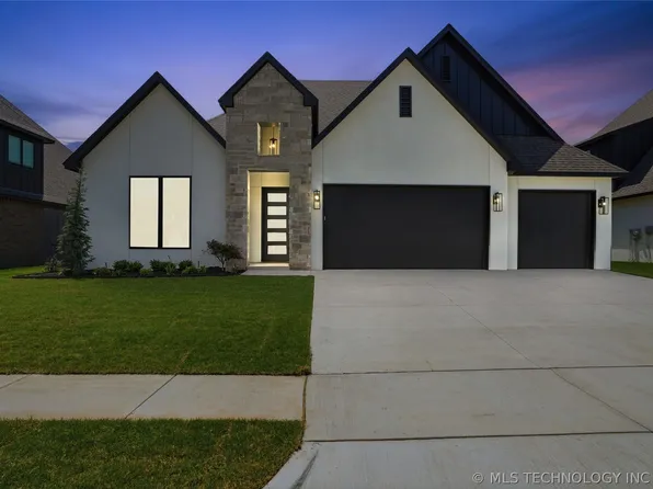 4346 S 173rd East Ave, Tulsa, OK 74134