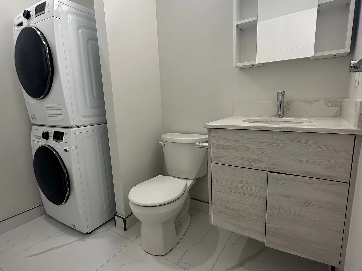 2 bed, $1,800 — Photo 4