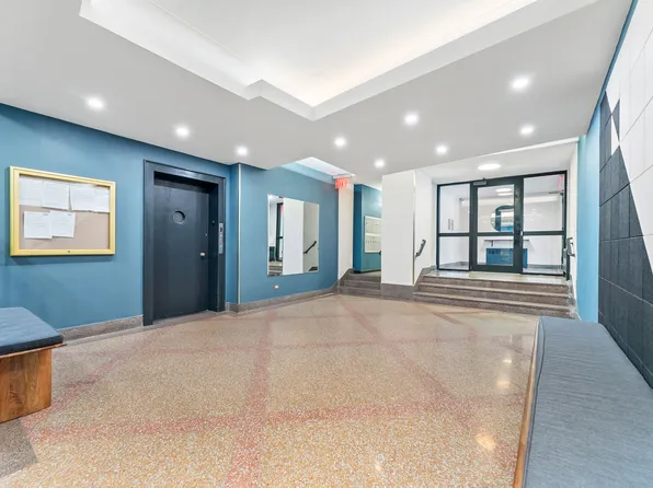 675 Academy Street 3A image 8 of 9