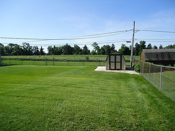 2nd image of 32W643 Hecker Dr