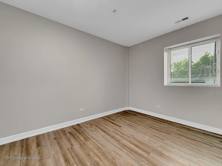 2100 Main St #206 — Photo 6