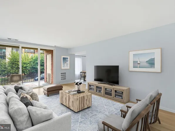 5017 7th Rd S APT 102, Arlington, VA 22204