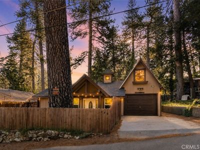 373 Redwood Ln, Crestline, CA, 92325