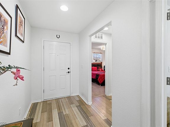 3rd image of 3951 E Marathon Dr