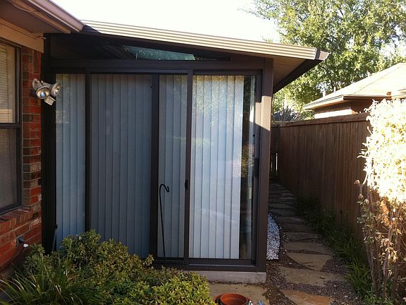 A/C and heated sun room