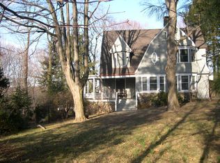 (Undisclosed Address), White Plains, NY 10606