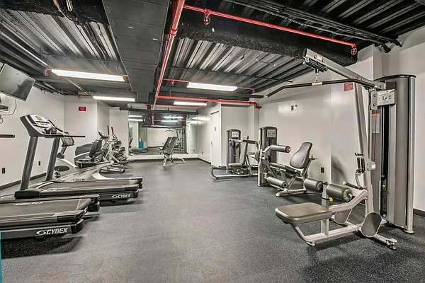 Rented by Keller Williams NYC | media 26