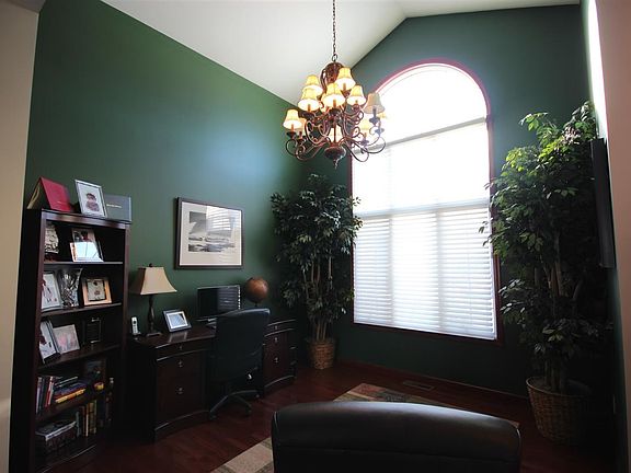 2nd image of 25433 Doe Meadow Pl