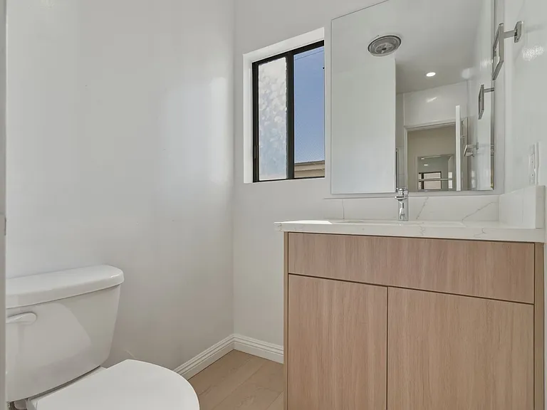 3869 Tilden Ave — Photo 17