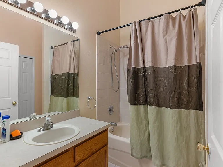 226 Jessamine Dr — Photo 28