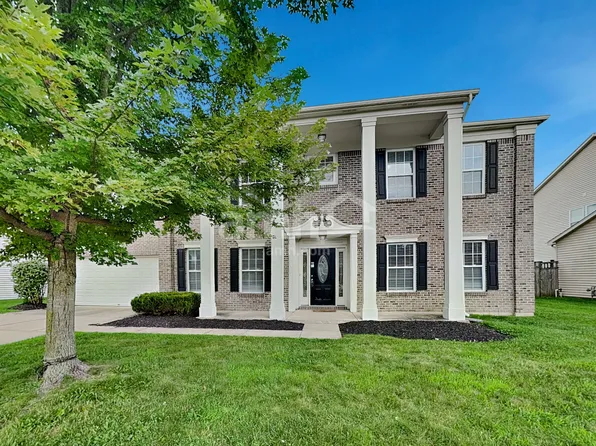 10709 McClain Dr, Brownsburg, IN 46112