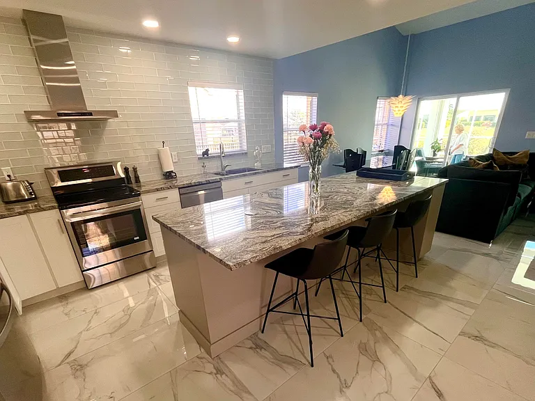 2660 Neaton Ct — Photo 6