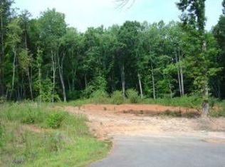 8211 Kandi Dr, Stokesdale, NC 27357