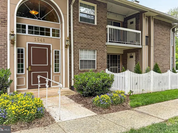 1948 Kennedy Dr APT 203, Mc Lean, VA 22102
