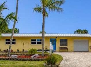 301 Coconut Dr, Indialantic, FL 32903