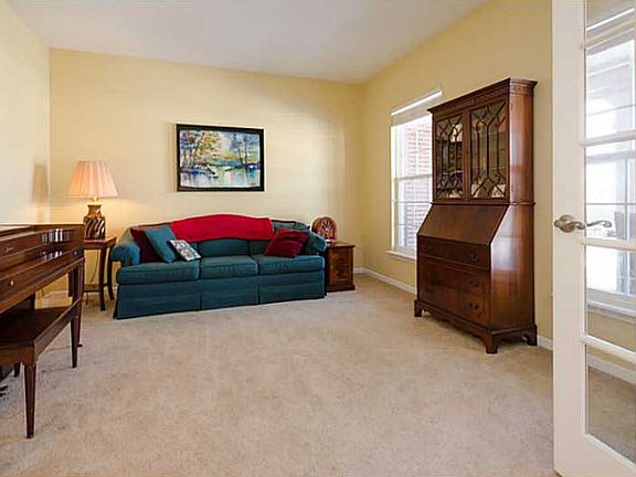 4th image of 2895 Windy Knoll Ln