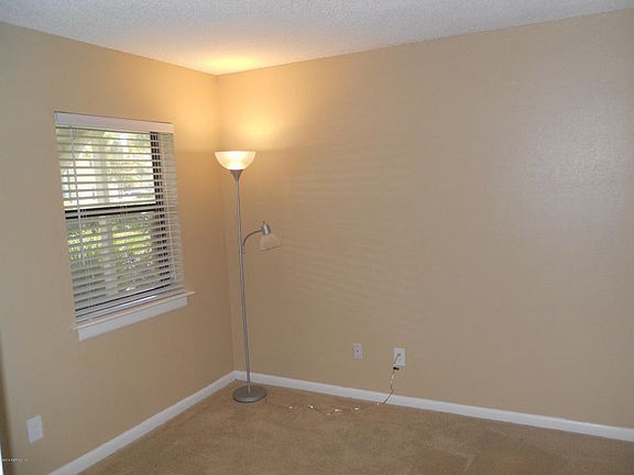 5th image of 100 Fairway Park Blvd Unit 2009