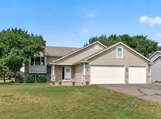 23308 Ivywood St NW, Saint Francis, MN 55070