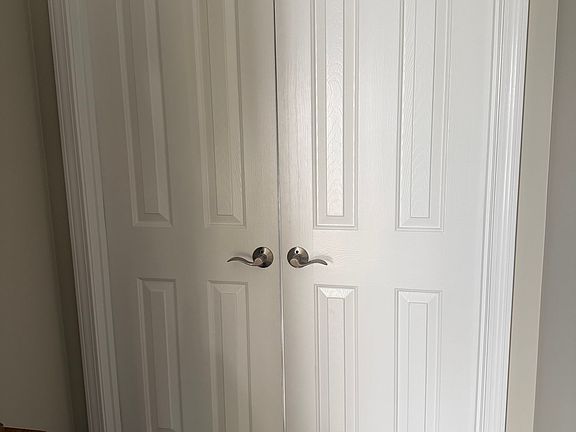 5th image of 3101 Seminole Way