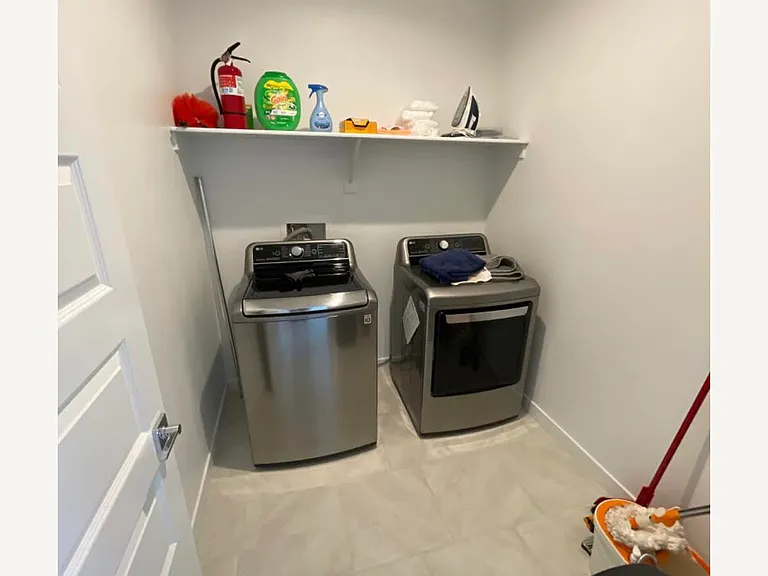 12450 W Gini Ln — Photo 9