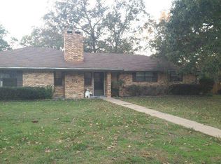 701 Edgewood Cir, Lufkin, TX 75904