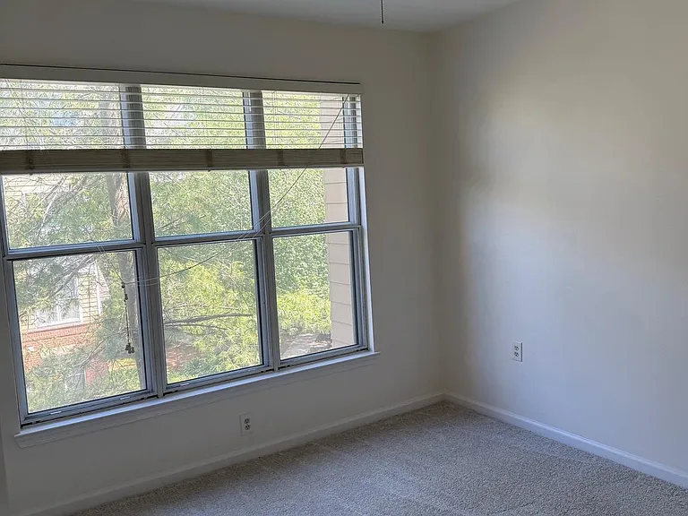 12913 Alton Sq #316 — Photo 13