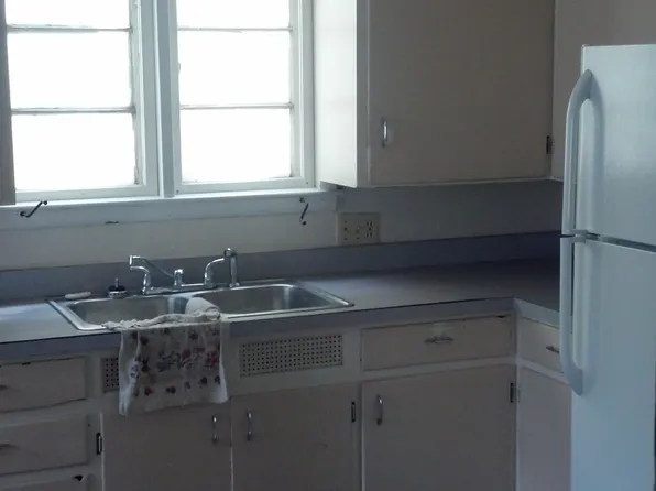 829 Dunwood Ct, Toledo, OH 43609