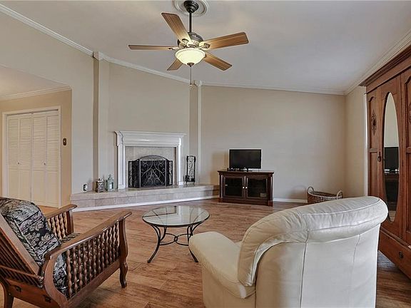 4th image of 5029 Watkins Cir