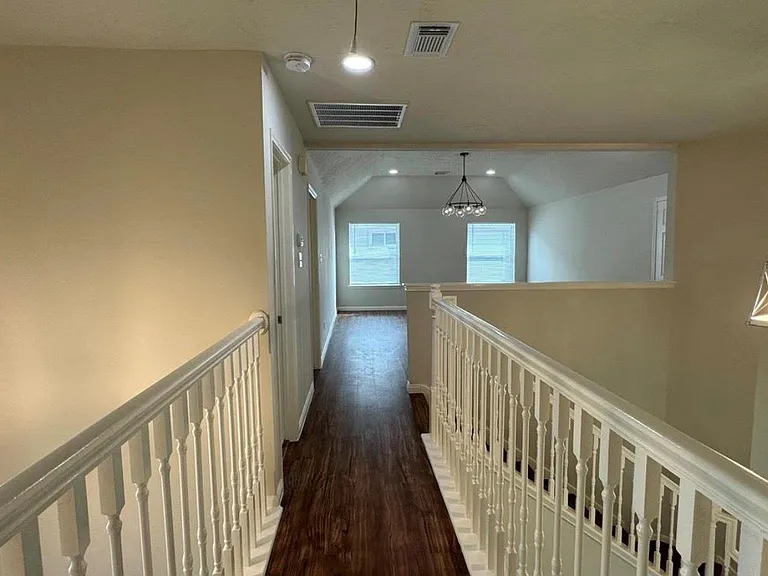 5015 Cottonglen Ct — Photo 16