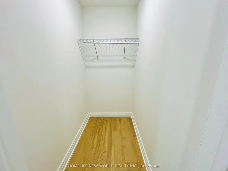 127 Highgate Ave #BASEMENT — Photo 10