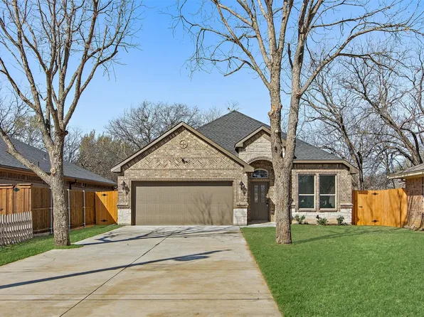 2117 Avenue B, Grand Prairie, TX 75051