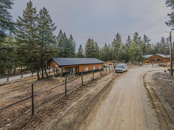 3rd image of 65 Moose Farm Rd