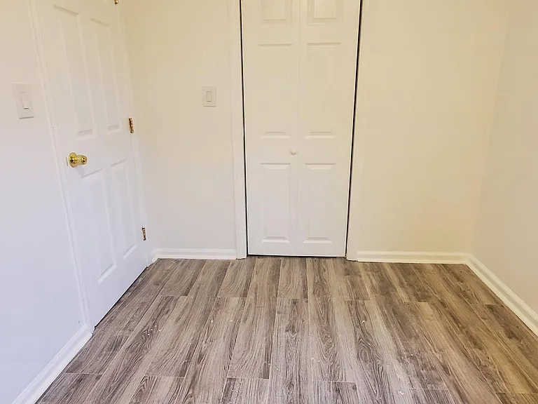 6 Garners Ln #2 — Photo 8