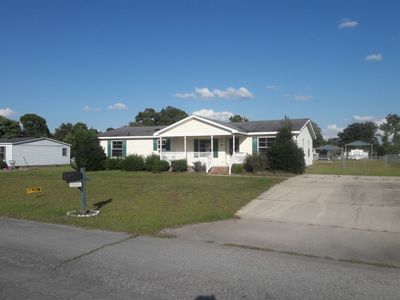 1270 White Plains Dr, Fayetteville, NC, 28312