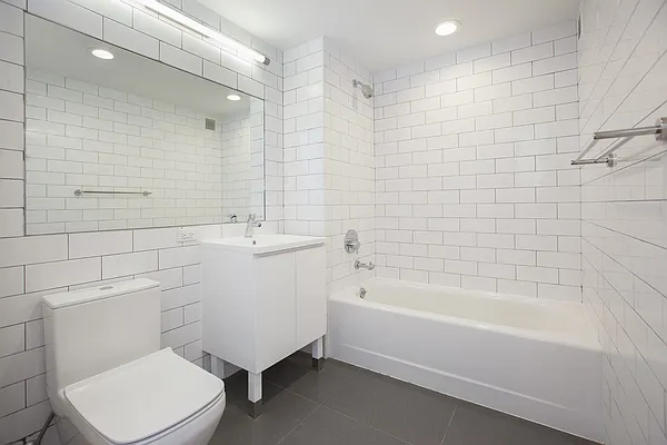 Rented by REAL New York | media 4