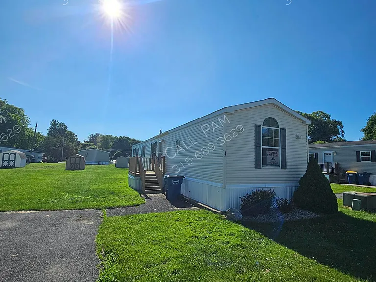 27 Woodside Ln — Photo 11