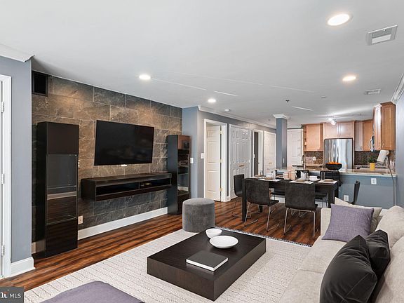 4th image of 240 S Reynolds St APT 109