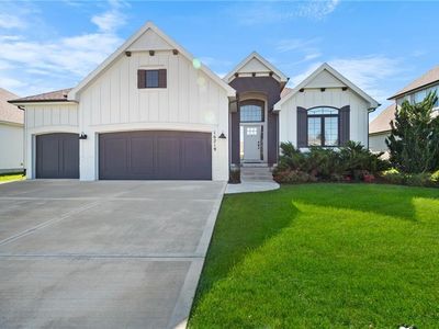 16219 W 165th Ter, Olathe, KS, 66062