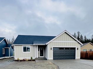 7220 Peaceful Valley Dr, Maple Falls, WA 98266