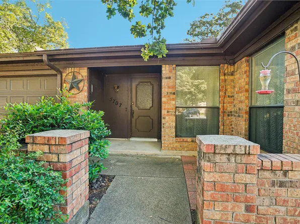 5707 Kingstree Ct, Arlington, TX 76017